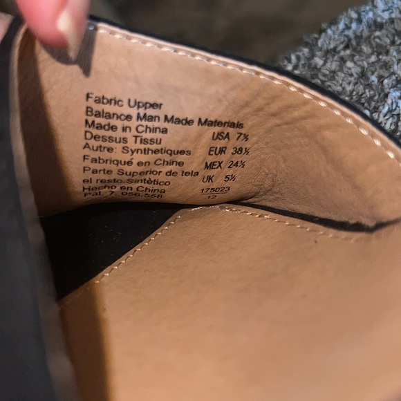 AE American Eagle sandal chunk 4” heel and platform foot - Picture 5 of 6